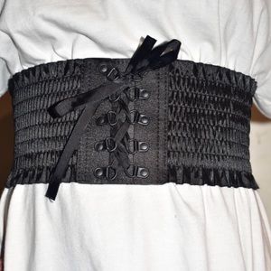 Yik Fung Black Corset Belt